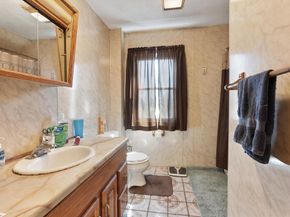 102 Canton St, Fitchburg MA 01420