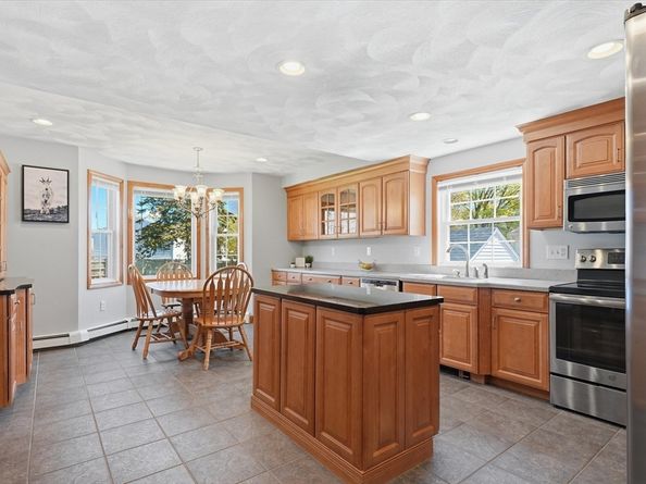 15 Squanto Road, Woburn MA 01801