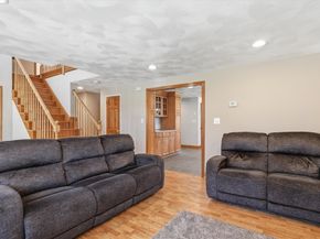 15 Squanto Road, Woburn MA 01801