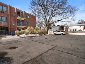 103 Newman Road 7, Malden MA 02148