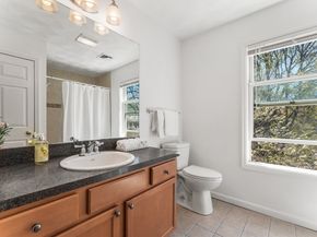 1 Hayward St 1, Ipswich MA 01938