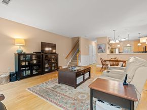 1102 Acorn Dr 1102, North Andover MA 01845