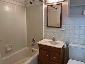 10 Park St, Auburn MA 01501