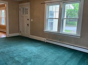 10 Park St, Auburn MA 01501