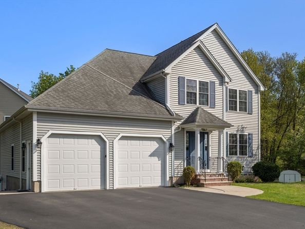 2 Cpl Charles J Mcmahon Dr, Woburn MA 01801