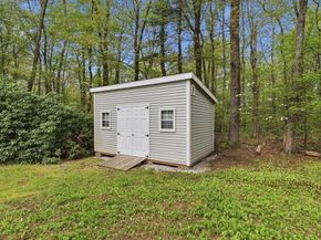 27 Clearview Drive, Framingham MA 01701