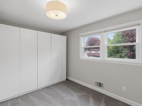 27 Clearview Drive, Framingham MA 01701