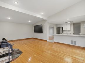 27 Clearview Drive, Framingham MA 01701