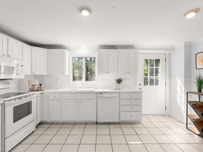215 Cross St, Belmont MA 02478