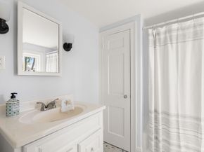 215 Cross St, Belmont MA 02478