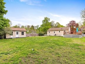 22 Ortins Rd, Hamilton MA 01982