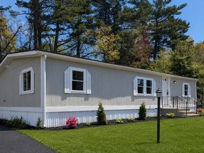 36 Longboat Rd, Wareham MA 02576