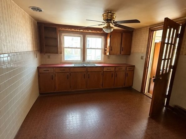 7 Lorette St, Boston MA 02132