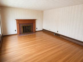 7 Lorette St, Boston MA 02132