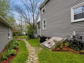 24 Hillside Ave, Braintree MA 02184