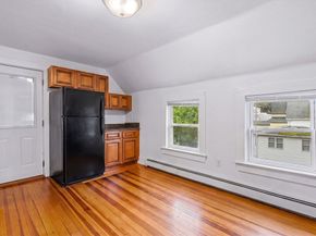 24 Hillside Ave, Braintree MA 02184