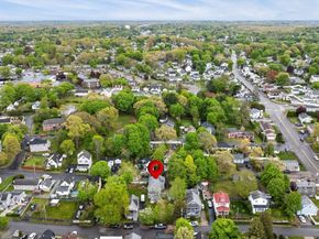 24 Hillside Ave, Braintree MA 02184