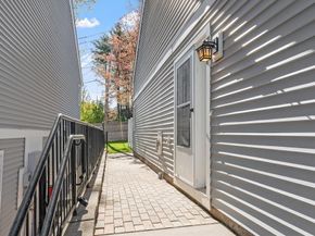78 Meadow Pond Dr P, Leominster MA 01453