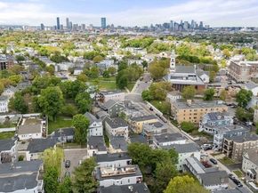 8 Fox 2, Boston MA 02122