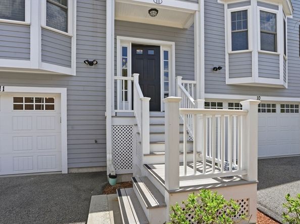 60 Lenox St 11, Norwood MA 02062