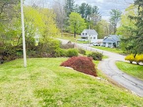 83 Ash St, Spencer MA 01265