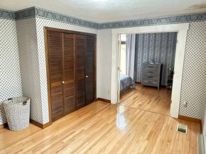 83 Ash St, Spencer MA 01265