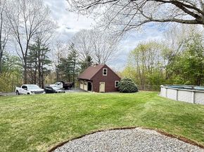 83 Ash St, Spencer MA 01265