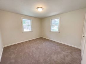 186 Forest St, Bridgewater MA 02324