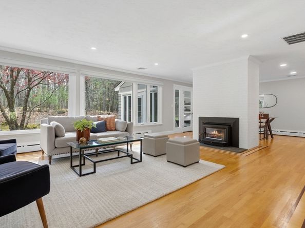 31 Huckleberry Hill Rd, Lincoln MA 01773