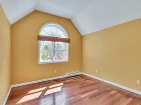 32 Bishops Forest Dr 32, Waltham MA 02452