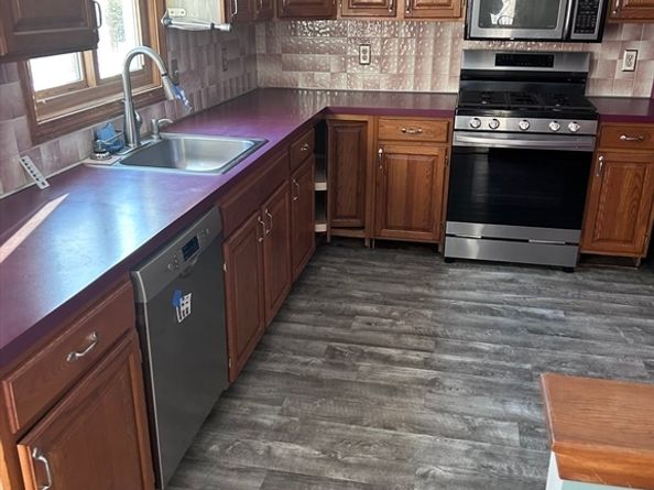66 Mill St, Pembroke MA 02359