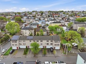 17 Bigelow St, Worcester MA 01610