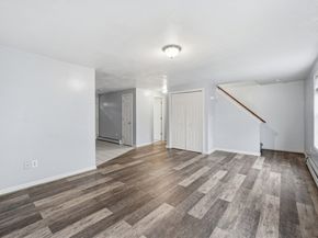 17 Bigelow St, Worcester MA 01610