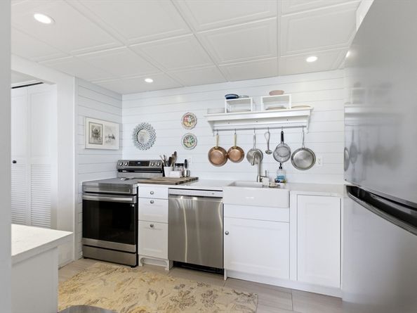 61 Broad Reach M56B, Weymouth MA 02191