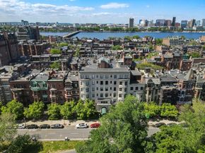 333 Commonwealth Ave 14, Boston MA 02115