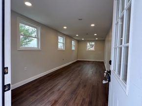 98 Elm St, Blackstone MA 01504