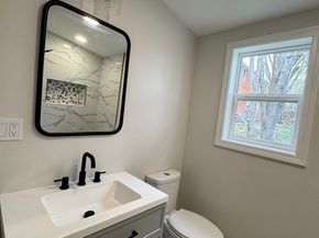 98 Elm St, Blackstone MA 01504