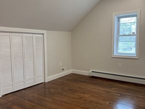 98 Elm St, Blackstone MA 01504