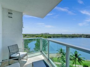2681 N Flamingo Rd 605S, Sunrise FL 33323