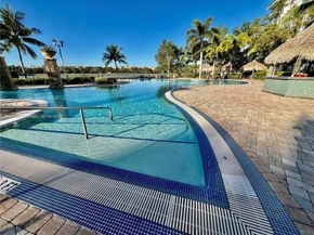 2681 N Flamingo Rd 605S, Sunrise FL 33323