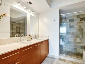 2681 N Flamingo Rd 605S, Sunrise FL 33323