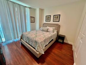 2681 N Flamingo Rd 605S, Sunrise FL 33323