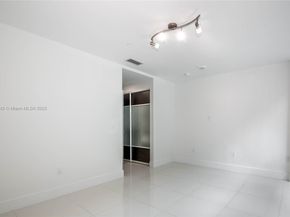 2950 NE 188th St 143, Aventura FL 33180