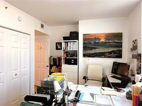 2000 N Bayshore Dr 907, Miami FL 33137