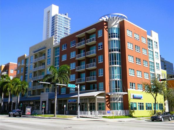 2000 N Bayshore Dr 907, Miami FL 33137