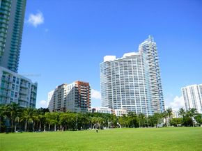 2000 N Bayshore Dr 907, Miami FL 33137