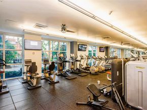 2000 N Bayshore Dr 907, Miami FL 33137