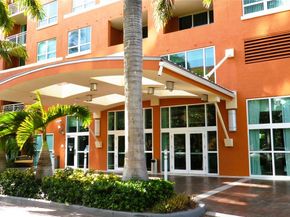 2000 N Bayshore Dr 907, Miami FL 33137