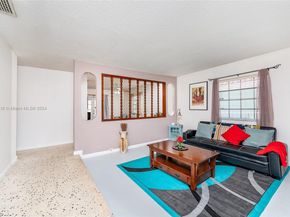 6751 SW 13th Ter, Miami FL 33144
