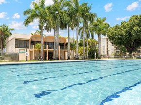 9340 Fontainebleau Blvd W505, Miami FL 33172